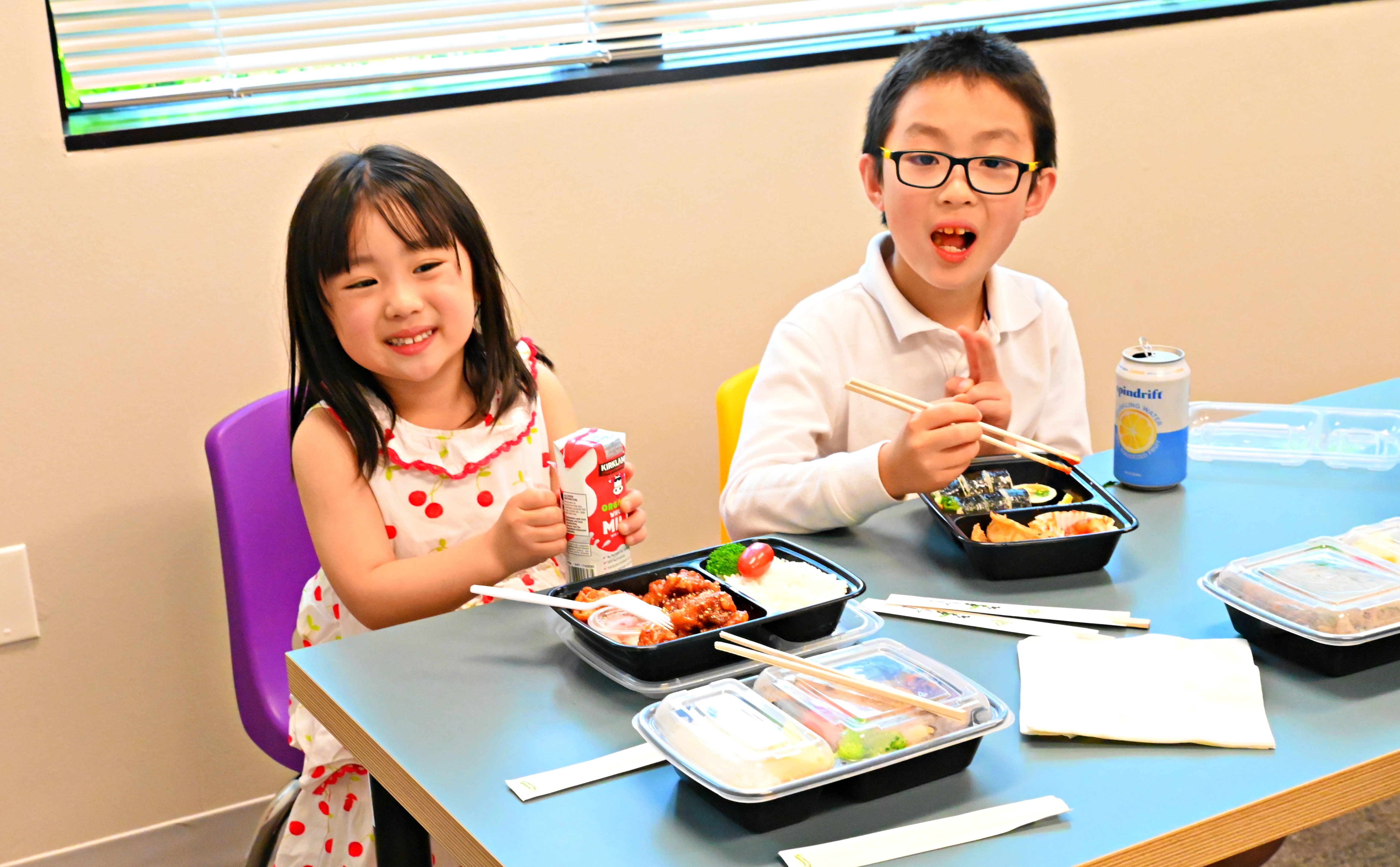 Lunch at school is always happy